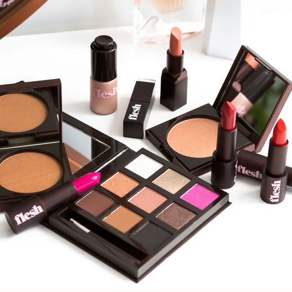 BNIB flesh Made In Italy Starshine Eye Shadow Shimmers and Mattes - Picture 6 of 14